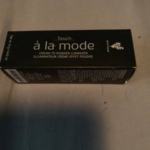 Cream stick highlight stick